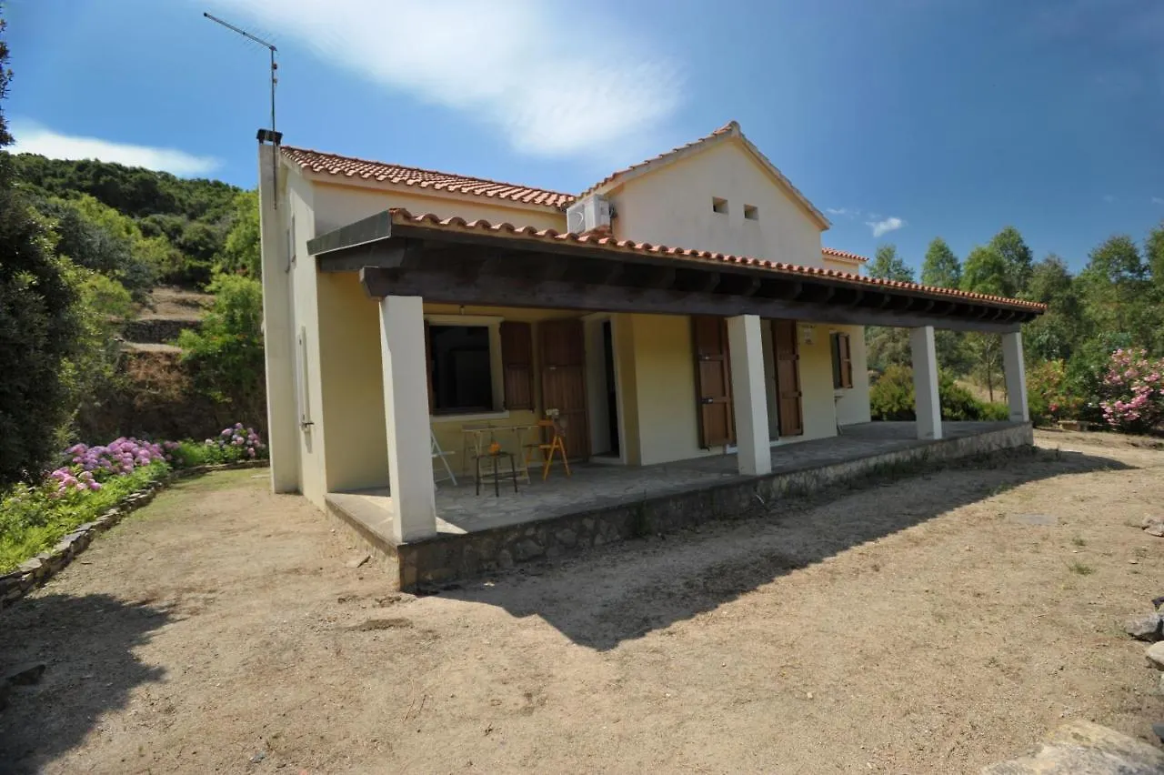 Bed & Breakfast Lierus B&B Gonnosfanadiga