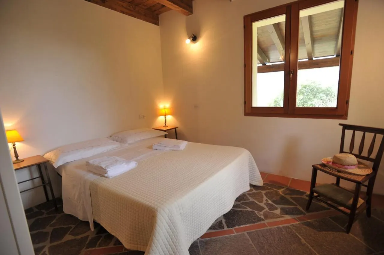 Bed & Breakfast Lierus B&B Gonnosfanàdiga Italia